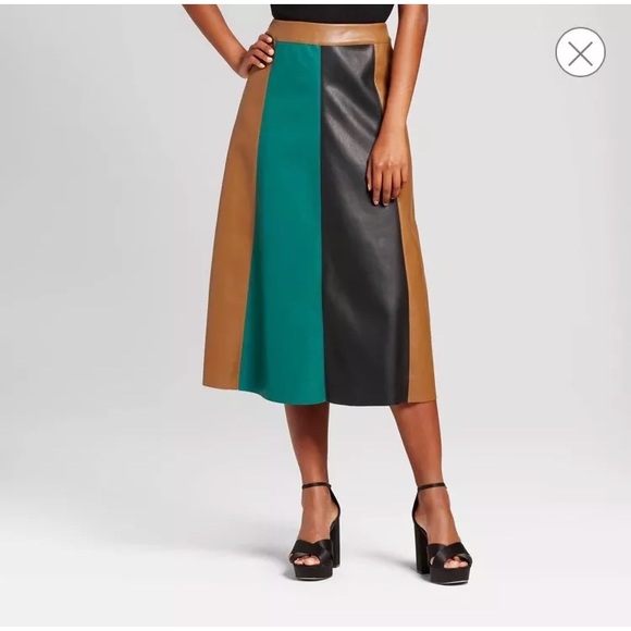 who what wea Dresses & Skirts - New Who What Wear faux leather swing skirt